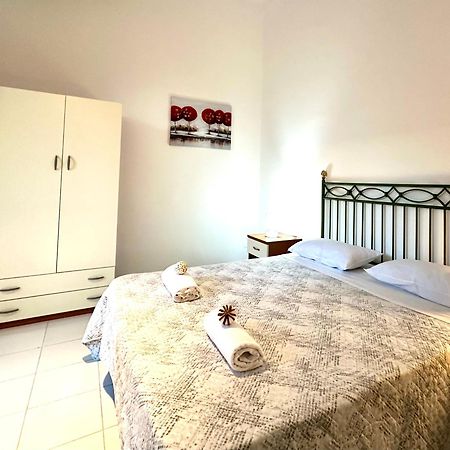 A Un Passo Dal Massimo 2 Apartment Palermo Exterior photo