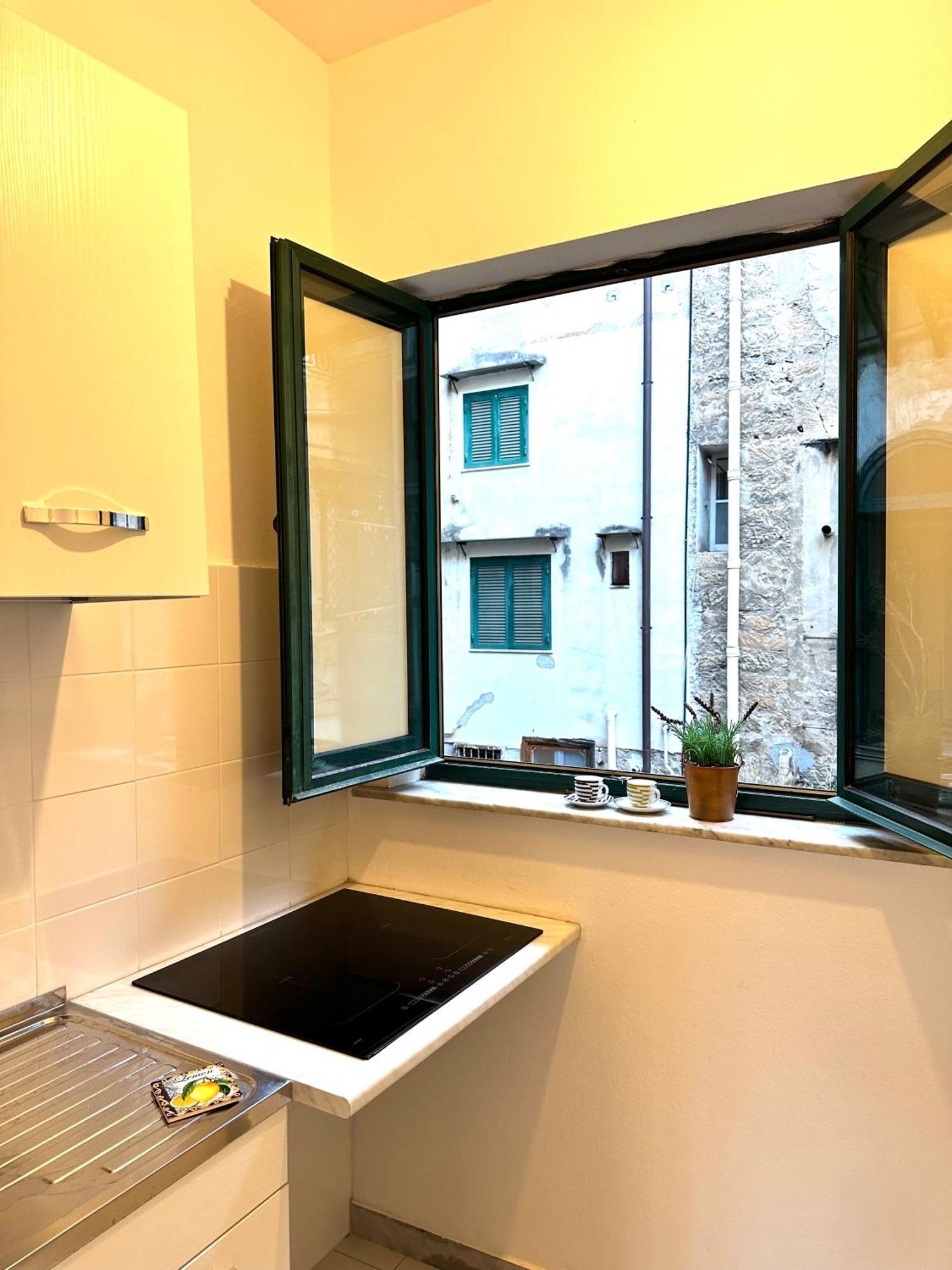 A Un Passo Dal Massimo 2 Apartment Palermo Exterior photo